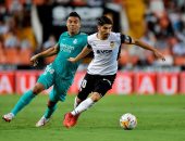 فالنسيا ضد ريال مدريد.. تعادل سلبى فى شوط الإصابات