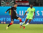 فرانكفورت يمنح بايرن ميونخ صدارة الدورى الألمانى بالتعادل مع فولفسبورج.. فيديو