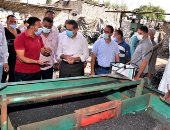 محافظ الغربية يتابع مشروعات "حياة كريمة" بنهطاى وميت الحارون بزفتى