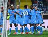 أوسيمين وإنسيني يقودان نابولي ضد بولونيا لاستعادة صدارة الدوري الإيطالي