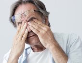 ضباب الرؤية علامة تحذيرية لمضاعفات مرض السكرى.. اعرف طرق الوقاية