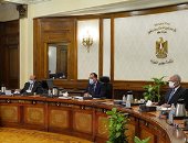 رئيس الوزراء يتابع مستجدات الموقف التنفيذى للشبكة الوطنية للطوارئ والسلامة العامة.. صور