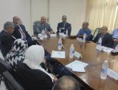 نائب محافظ القاهرة يناقش إجراءات تسريع ملف التصالح على مخالفات البناء