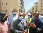 محافظ بورسعيد لأهالى الضواحى: "متسمعوش كلام أهل الشر.. متسمعوش كلام الإخوان".. فيديو 