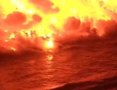 لحظة وصول حمم بركان جزيرة لا بالما للمحيط الأطلسى.. فيديو
