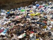 محافظ القليوبية يستجيب لشكوى أهالى الخصوص من تراكمات القمامة حول "الدائرى"