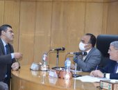 محافظ المنيا يتابع نسب تنفيذ مشروعات المبادرة الرئاسية "حياة كريمة"