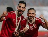 الأهلي ينهى اتفاقه مع معلول والسولية على تجديد عقدهما