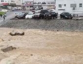 تطورات الإعصار شاهين.. سيول غزيرة وانهيارات جبلية فى مدن عمان (فيديو وصور)