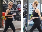 جينيفر لورانس تبرز ملامح حملها ببطن مكشوف فى شوارع نيويورك