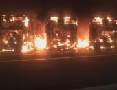 حريق يلتهم 30 حافلة متوقفة فى شوارع روما لأسباب مجهولة.. فيديو وصور