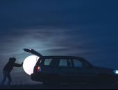 بولندى يسرق القمر فى حقيبة سيارته بجلسة تصوير سحرية استغرقت عامين.. صور