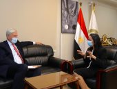 مايا مرسى لسفير هولندا: التمكين الاقتصادى للمرأة من أولويات الحكومة المصرية
