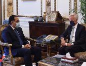 رئيس الوزراء يلتقى نائب رئيس "سيتي بنك جروب" للخدمات المصرفية للشركات والاستثمار