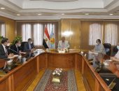 محافظ أسيوط يستقبل وفد التنمية المحلية والبنك الدولى لمتابعة برنامج تطوير الصعيد