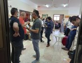 إقبال ملحوظ فى انتخابات التجديد النصفى لنقابة أطباء سوهاج.. لايف