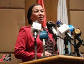 وزيرة البيئة: اهتمام الرئيس بالملف البيئى له زخم سياسى عالمى لدعم مصر