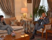 أمين عام جامعة الدول العربية يلتقى المنسقة الأممية من أجل التنمية فى مصر