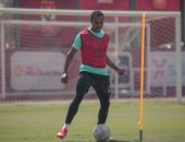 بيرسي تاو ينتظم فى تدريبات الأهلي الجماعية 28 مارس