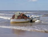 الرزق على الله.. يوميات الصيادين فى شواطئ بورسعيد.. صور 