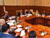 أعضاء تنسيقية شباب الأحزاب بمجلس الشيوخ يشاركون فى مناقشة قانون العمل
