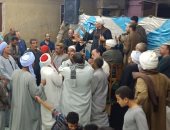 "مدد يا رسول الله".. ابتهالات وتواشيح حضرة صوفية فى حب النبى (فيديو)