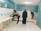 فتح دورات المياه بأكبر مساجد الإسماعيلية لاستقبال المصلين.. لايف