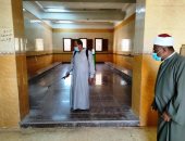 من داخل أكبر مساجد الوادى الجديد.. فتح دورات المياه لأول مرة منذ بداية كورونا