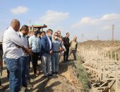 محافظ المنوفية يتابع أعمال رصف مدخل الحامول - منوف ضمن مبادرة حياة كريمة