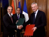 رئيس الوزراء يشهد توقيع إعلان نوايا بين الاتصالات المصرية والمالية الفرنسية
