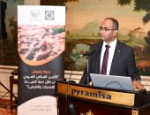 نائب وزير الإسكان يُشارك في فعاليات الندوة الحوارية عن ملف الأمن المائي العربي