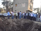 محافظ أسيوط يقود حملة مكبرة لإزالة التعديات بقرية الزاوية.. صور