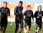 بدون راحة.. ريال مدريد يستعد لمواجهة أوساسونا بعد حسم الكلاسيكو "صور"