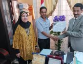 "حماية المستهلك" بسوهاج تكرم مفتشى التموين لتعاونهم المثمر مع الإدارة.. صور