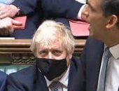 رئيس وزراء بريطانيا يعلن إنتهاء الخطة (ب) للسيطرة على فيروس كورونا