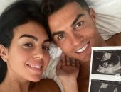 رونالدو يحطم رقم ليونيل ميسي بعد إعلان انتظاره توأما.. اعرف التفاصيل