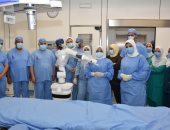 نجاح أول جراحة روبوتية لاستئصال المرارة فى مصر بمستشفى عين شمس التخصصى.. صور
