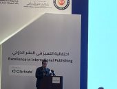 وزير التعليم العالى: رصد مبالغ كبيرة لتشجيع الباحثين على النشر الدولى 