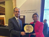 تكريم جامعة حلوان باحتفالية النشر Web of Science بالأعلى للجامعات