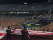 جماهير الأهلى والزمالك تشعل الأجواء فى استاد القاهرة.. فيديو