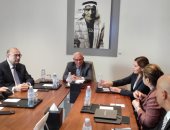 محافظ بورسعيد يلتقى مسئولى شركة سيسكو العالمية لبحث سبل التعاون 