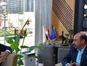 محافظ أسوان يستعرض مع سفير كندا فرص الاستثمار وزيادة الحركة السياحية