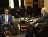 وفد الجامعة العربية يلتقى القيادات اللبنانية فى مسعى لحلحلة الأزمة مع السعودية