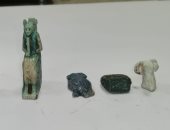 ضبط 16 قطعة أثرية من العصور المصرية القديمة بميناء سفاجا البحري .. صور 