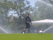 ميسي يبدأ الاستعداد مع منتخب الأرجنتين لكلاسيكو البرازيل.. صور