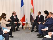 الرئيس السيسى يبحث مع "كاستكس" زيادة الاستثمارات وعمل الشركات الفرنسية فى مصر