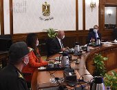 رئيس الوزراء يتابع خطوات تنفيذ مشروع مترو الإسكندرية "أبوقير - محطة مصر"