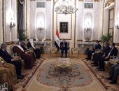 رئيس الوزراء يستقبل أعضاء المجلس التنفيذى للمنظمة العربية للتنمية الإدارية