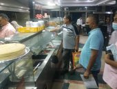 ضبط 55 مطعم وكافيتريا تدار بدون ترخيص و44 أخرى تبيع بأسعار غير معتمدة بالإسكندرية