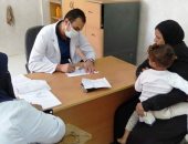 الكشف الطبى على 1155 مواطنا خلال قافلة طبية مجانية بقرية الشيخ شبل فى سوهاج